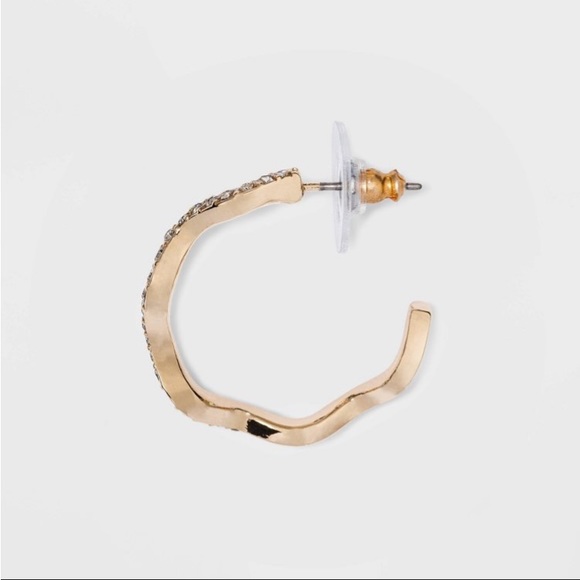 Sugarfix By BaubleBar Gold Zig Zag Crystal Hoop Earrings - BRAND NEW! - Picture 2 of 5